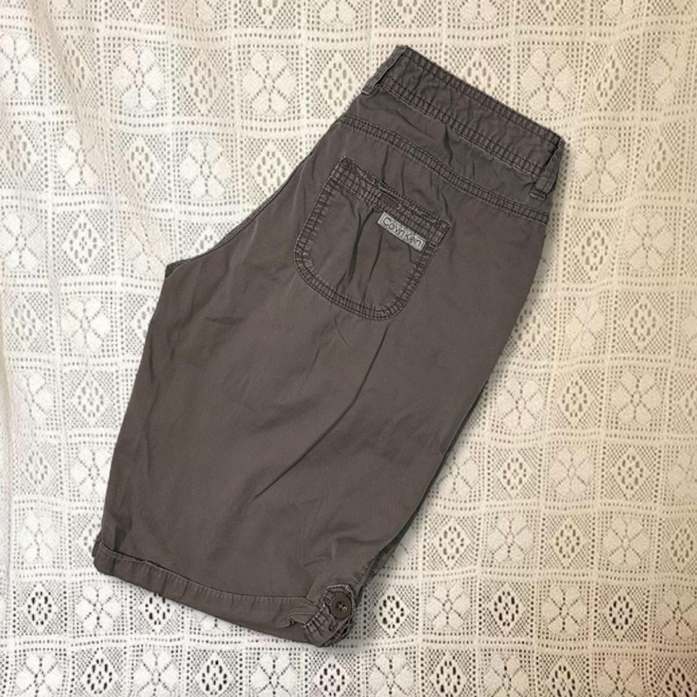 Capris - Picture 3 of 8